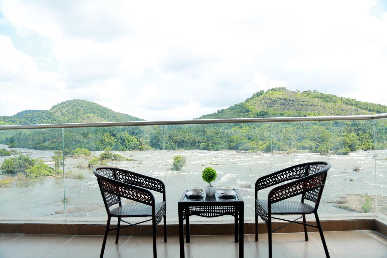 Athirapilly River Resort Athirappilly Luaran gambar